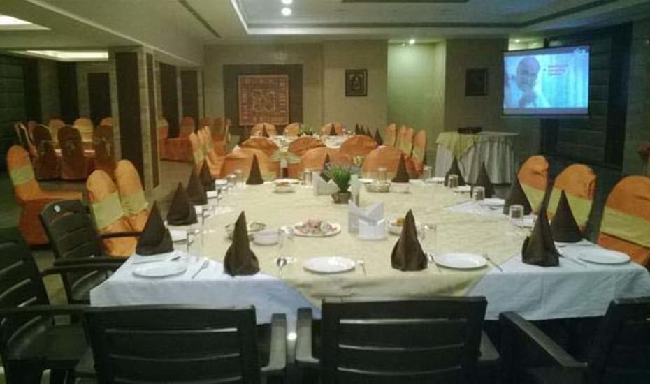Sangam Hotel Bhopal Restaurant